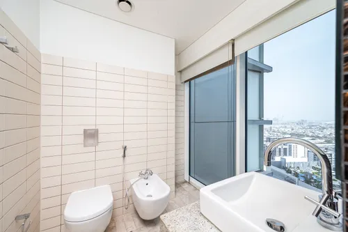 2 Bedrooms Apartment in Park Place Tower
