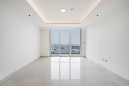 3 Bedrooms Apartment in Palace Beach Residence