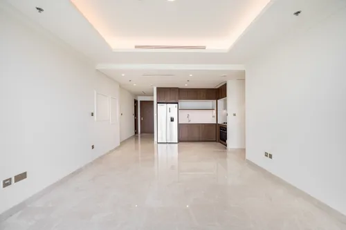 3 Bedrooms Apartment in Palace Beach Residence