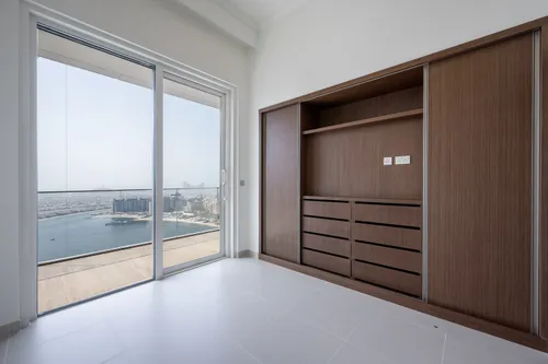 3 Bedrooms Apartment in Palace Beach Residence