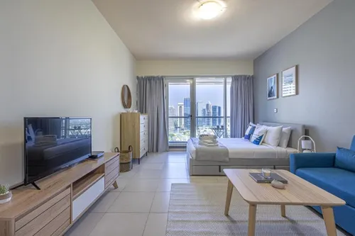 Skyline Serenity | Studio| Premium Amenities