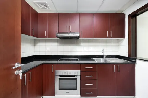 1 Bedroom Apartment in Time Place