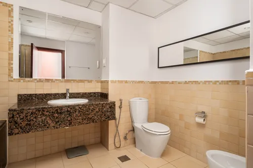 2 Bedrooms Apartment in Rimal 2