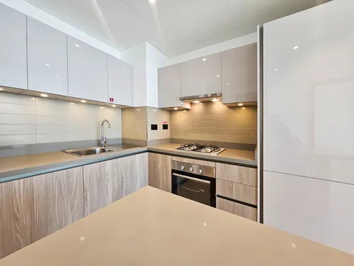 1 Bedroom Apartment in Waves Grande