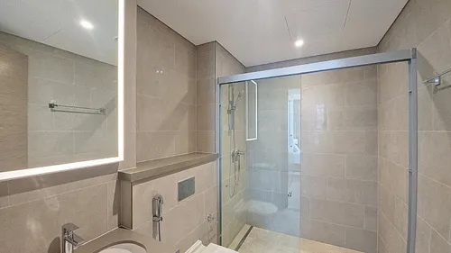 1 Bedroom Apartment in Waves Grande