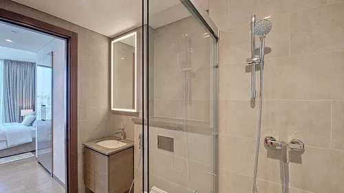 1 Bedroom Apartment in Waves Grande