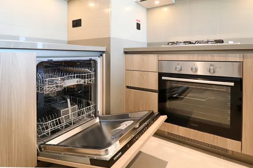 1 Bedroom Apartment in Waves Grande