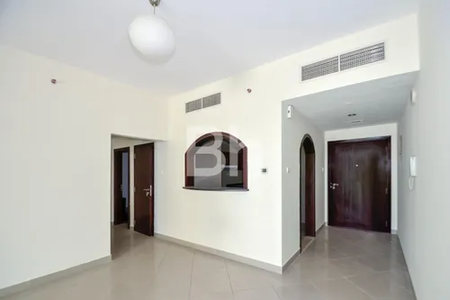 Best Layout | Vacant | Uptown View