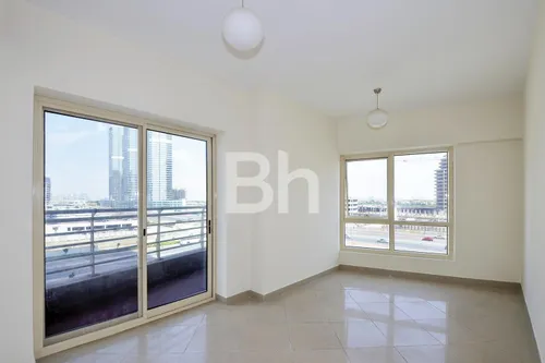 2 Bedrooms Apartment in Icon Tower 1