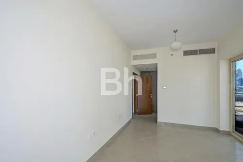2 Bedrooms Apartment in Icon Tower 1