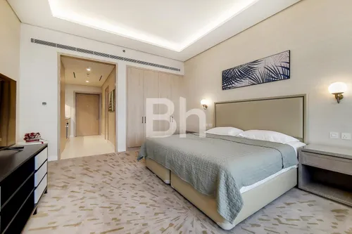 Apartment in The Palm Tower