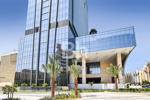 Apartment in The Palm Tower
