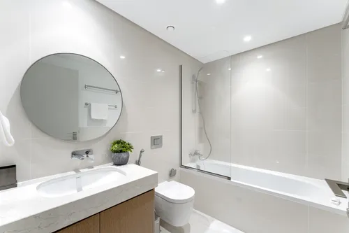 3 Bedrooms Apartment in Beach Isle Tower 1