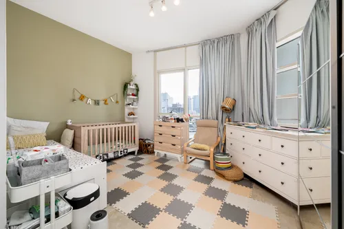 2 Bedrooms Apartment in Lakeshore Tower 1