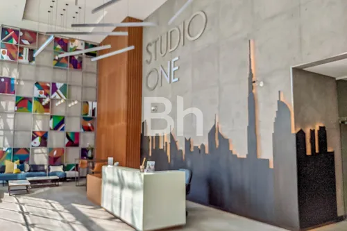 Apartment in Studio One