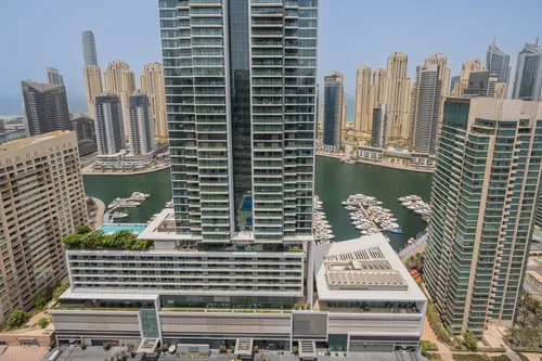 4 Bedrooms Apartment in Horizon Tower