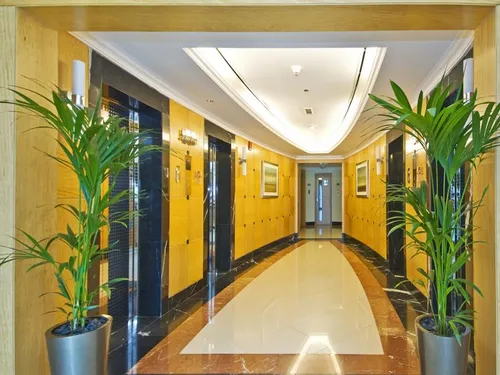 2 Bedrooms Apartment in Marinascape Oceanic