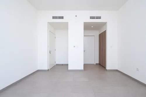 1 Bedroom Apartment in Executive Residences 2