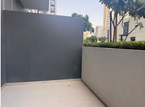 1 Bedroom Apartment in Executive Residences 2
