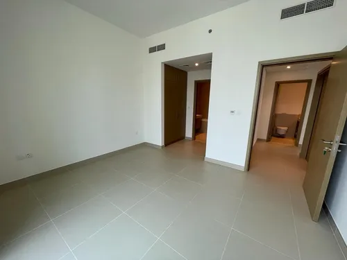 2 Bedrooms Apartment in 5242 Tower 1