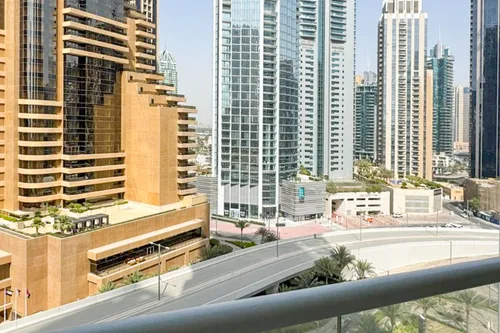 Apartment in Botanica Tower