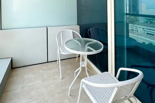 Apartment in Botanica Tower
