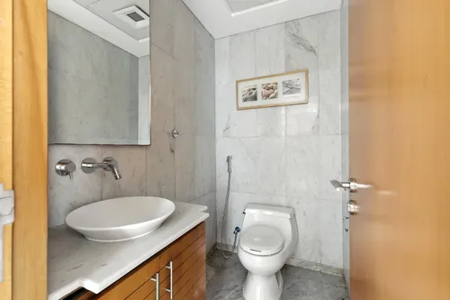 1 Bedroom Apartment in Madina Tower