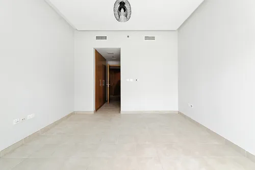 1 Bedroom Apartment in Madina Tower