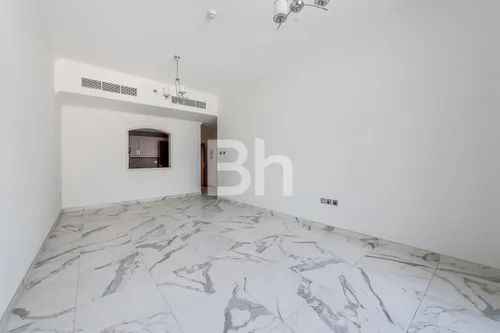 Well Maintained | With Balcony |Spacious 2 Bedroom