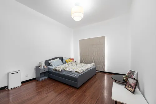 2 Bedrooms Apartment in Green Lakes Towers