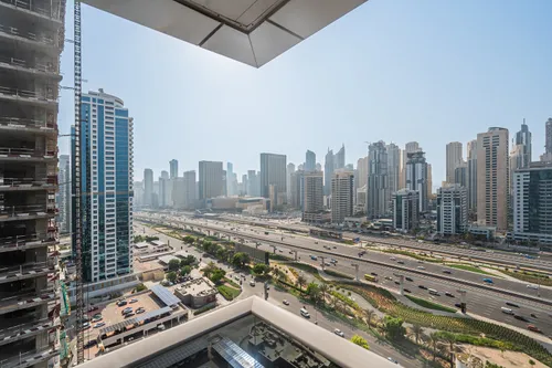 2 Bedrooms Apartment in Green Lakes Towers