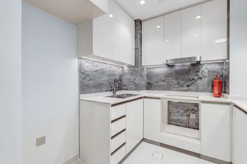 2 Bedrooms Apartment in Nobles Tower