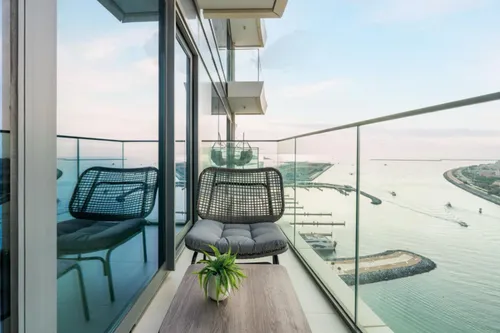 2 Bedrooms Apartment in Beach Vista 2