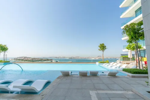 2 Bedrooms Apartment in Beach Vista 2