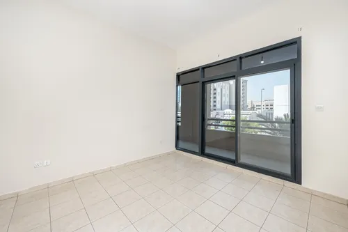 3 Bedrooms Apartment in Al Sidir 1