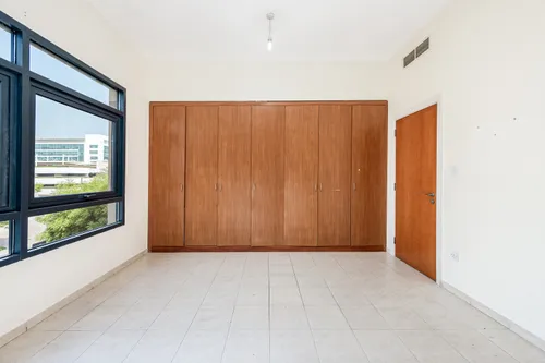 3 Bedrooms Apartment in Al Sidir 1