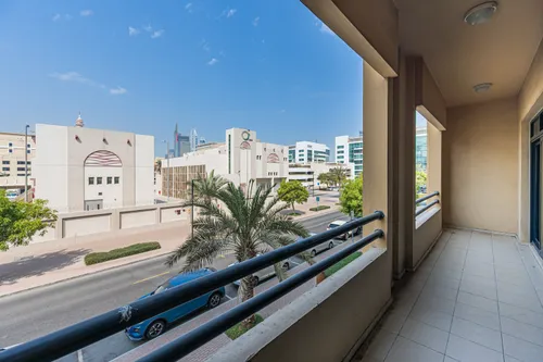 3 Bedrooms Apartment in Al Sidir 1