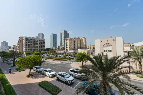 3 Bedrooms Apartment in Al Sidir 1