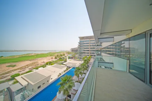 Beach Community | Full Golf View | Spacious