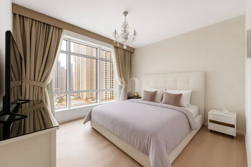 2 Bedrooms Apartment in Blakely Tower