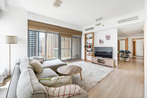 2 Bedrooms Apartment in Blakely Tower