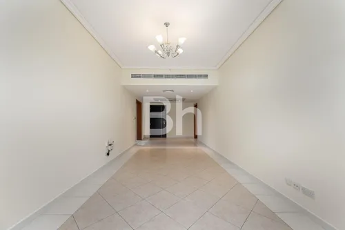 Near Metro | Spacious | Closed Kitchen