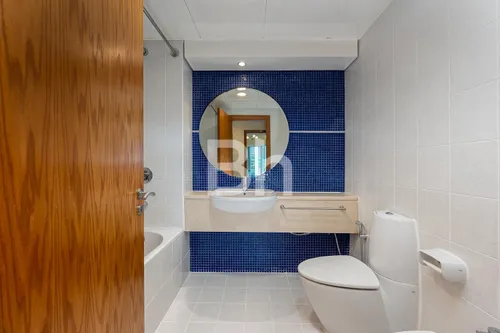2 Bedrooms Apartment in 21st Century Tower