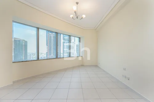2 Bedrooms Apartment in 21st Century Tower