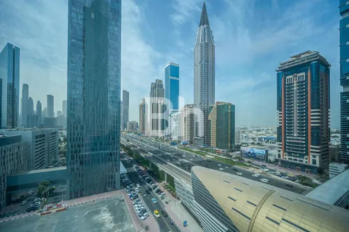 2 Bedrooms Apartment in 21st Century Tower