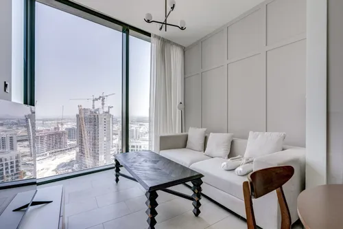 6 Cheques | Furnished | With Balcony and Parking |