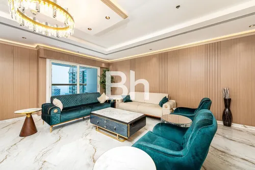 4 Bedrooms Apartment in Elite Residence