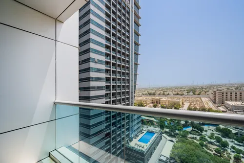 3 Bedrooms Apartment in Armada Tower 1