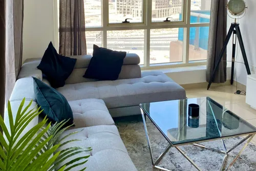 1 Bedroom Apartment in Lake Point Tower