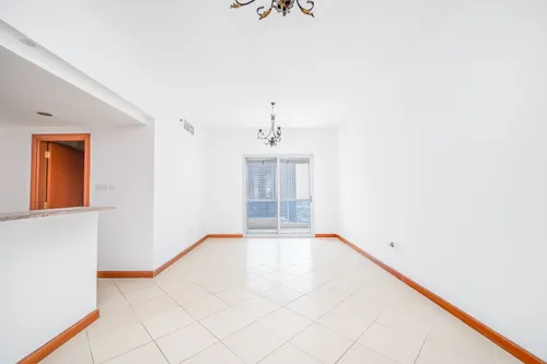 2 Bedrooms Apartment in Marina Diamond 1